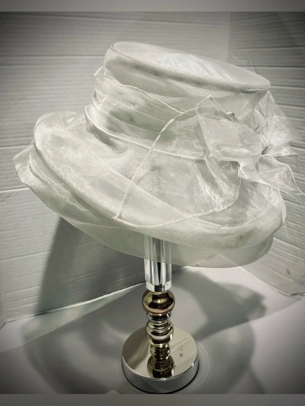 Kentucky derby hat, church hat, tea party, Junior League, fashion show, Easter - Picture 2 of 8